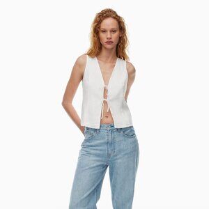 Aritzia Windsor Linen Top